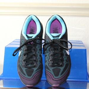 Women's Nike Air Max Tailwind 7 Black Running Shoe